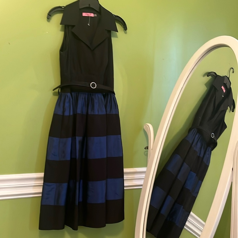 EUC Eliza J‎ Taffeta Dress